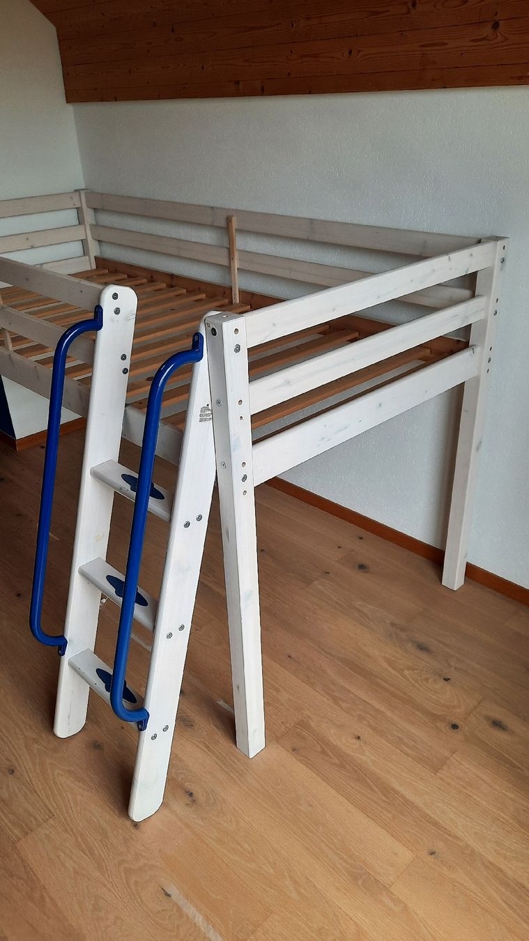 Letti: Hochbett  – Usato da Grünen venduto da Sostepfi