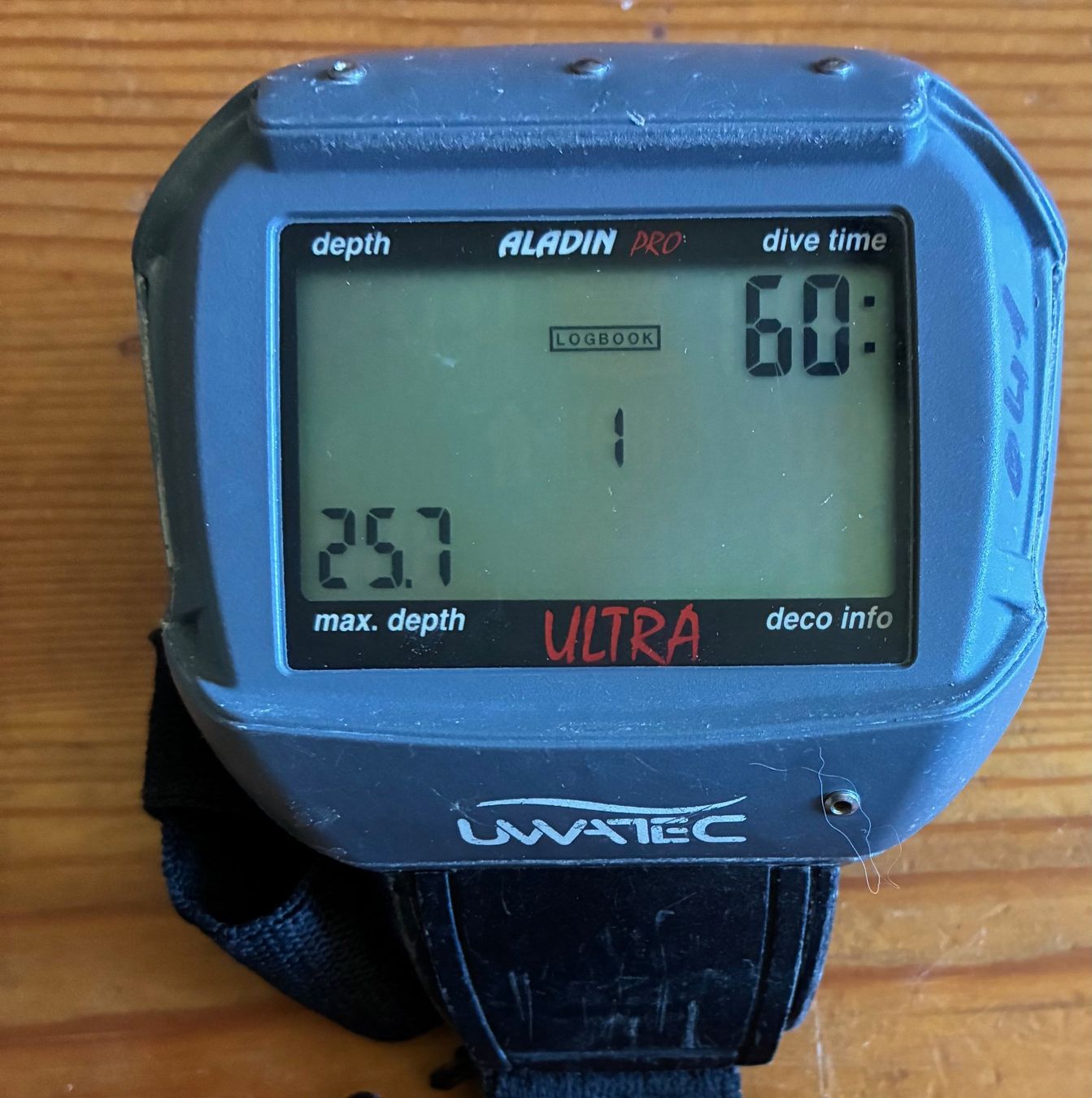PC: ordinateur de plongée Uwatec – Usato da Moutier venduto da Lebaladin63 2