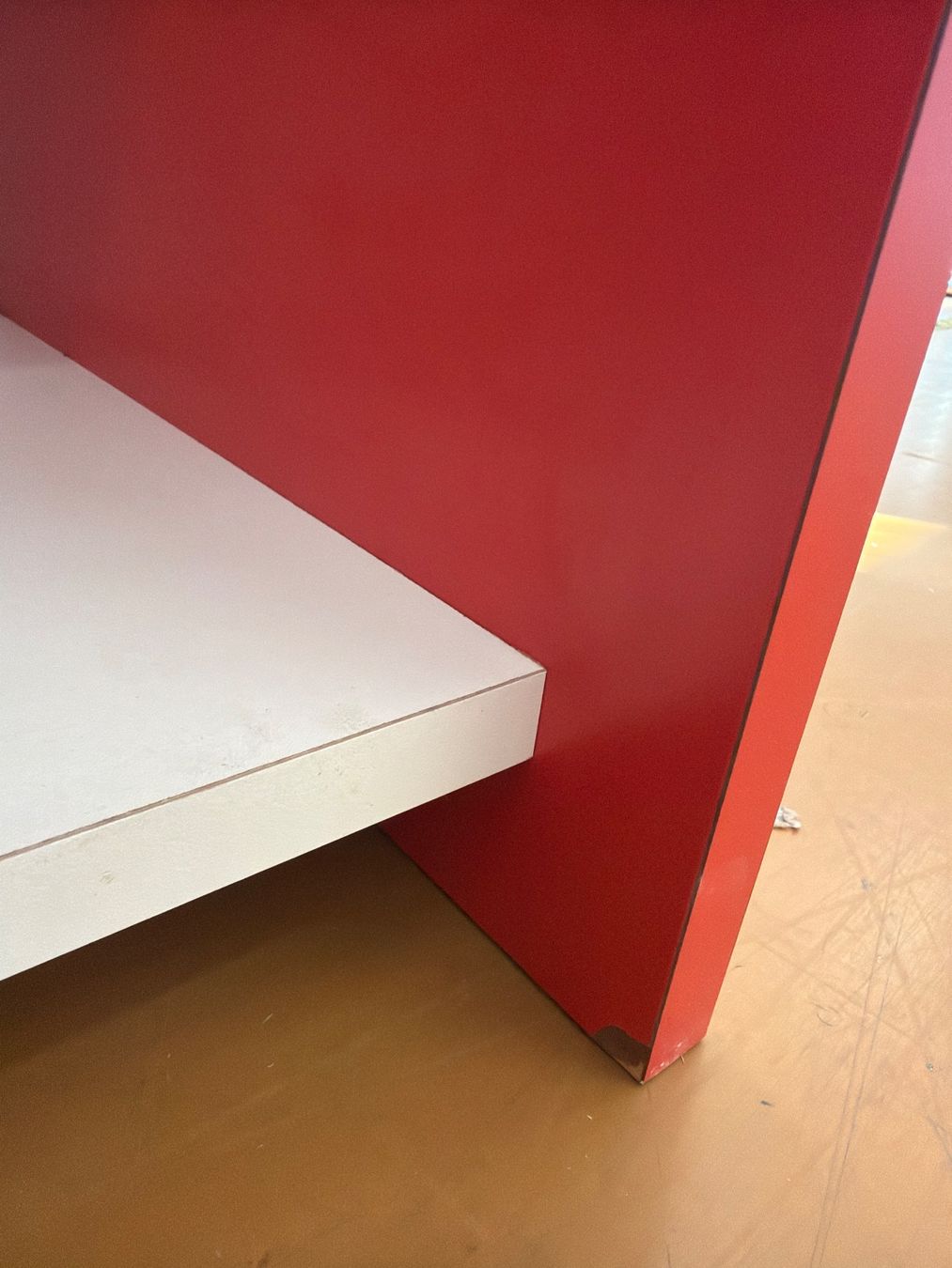 Commodes: Ausstellungsmöbel – D'occasion à Dietlikon par ComdatAG 9