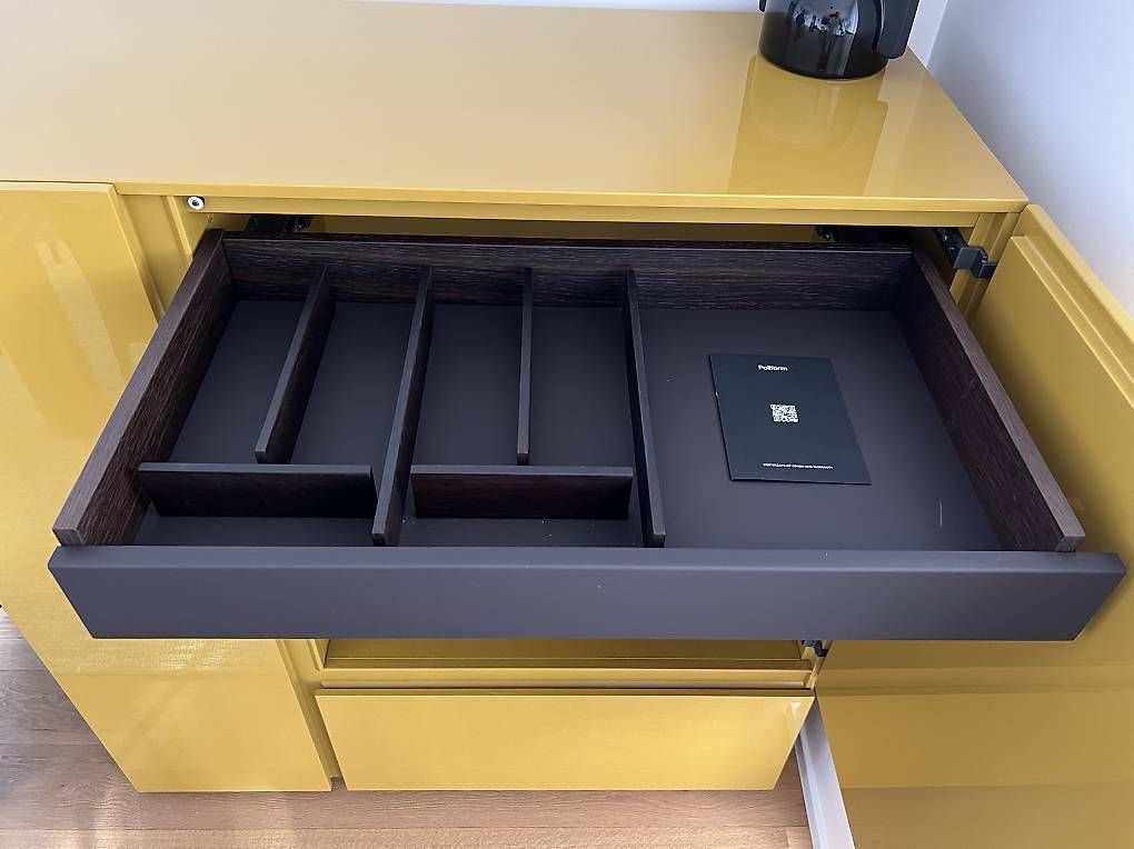 Poliform Credenze: Buffet de la marque italienne Poliform – Usato da Pully venduto da Bidule6975 2