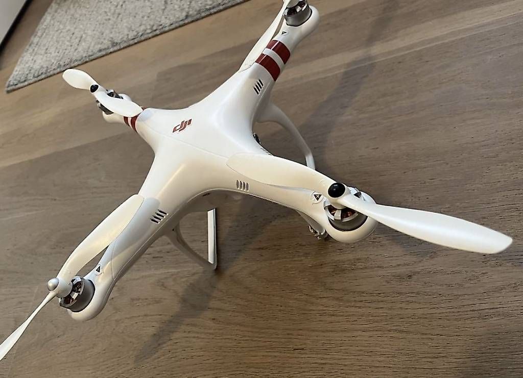 DJI Videocamere: DJI Phantom Quadrokopter – Usato da Chur venduto da Kikanecken 2