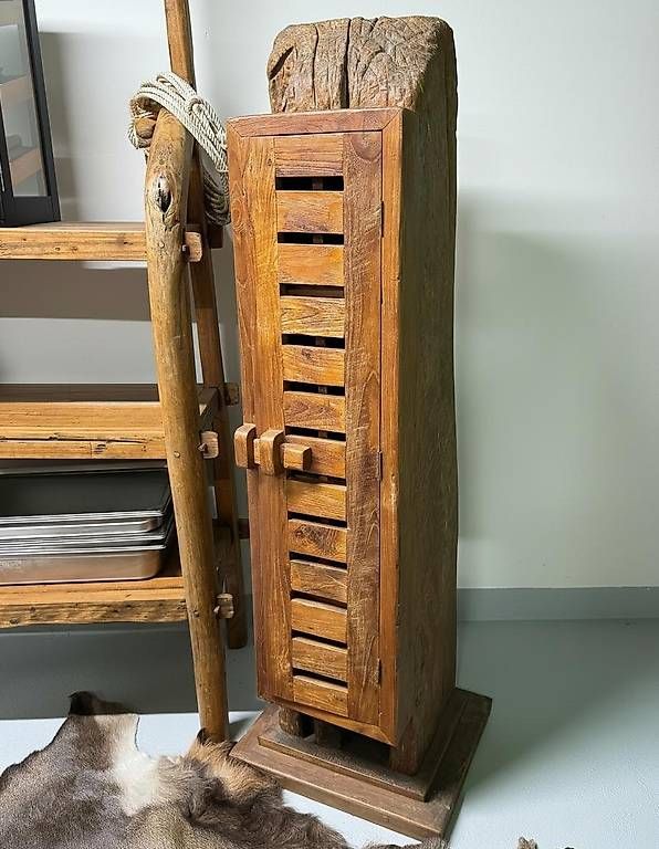 Scaffali: Weinregal für 31 Flaschen – Usato da Stäfa venduto da Mysteria30