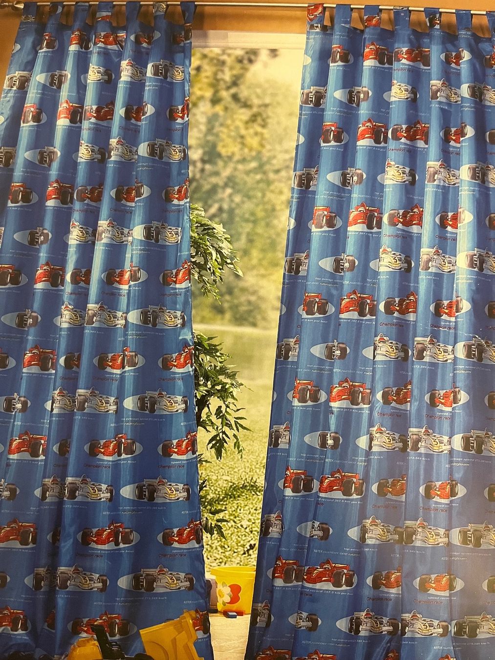Rideaux: 2 Stück Satin mit SchLaufen oder Rafband – Neuf avec emballage d'origine à Schänis par kati2001 2