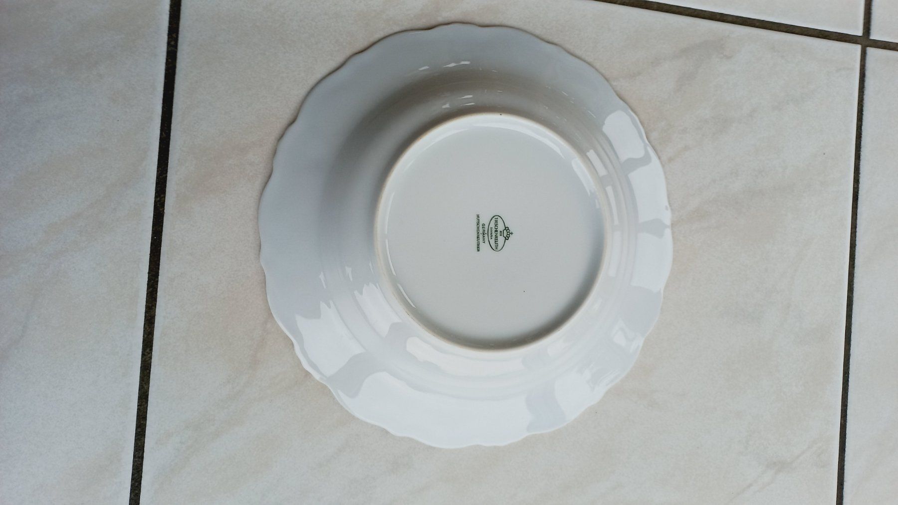 Hutschenreuther Piatti: Tirschenreuth  Porzellan Teller – Nuovo e nell'imballaggio originale da Winistorf venduto da acreativ 2