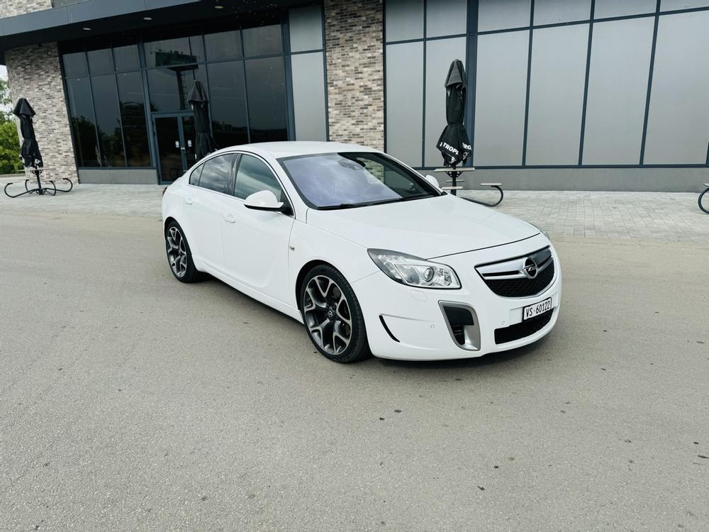 Opel Insignia OPC 2.8T 4x4 325ps