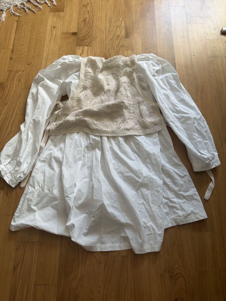 Zara Robes: Robe blanche ZARA  – D'occasion à Le Locle par Mayd_h 1