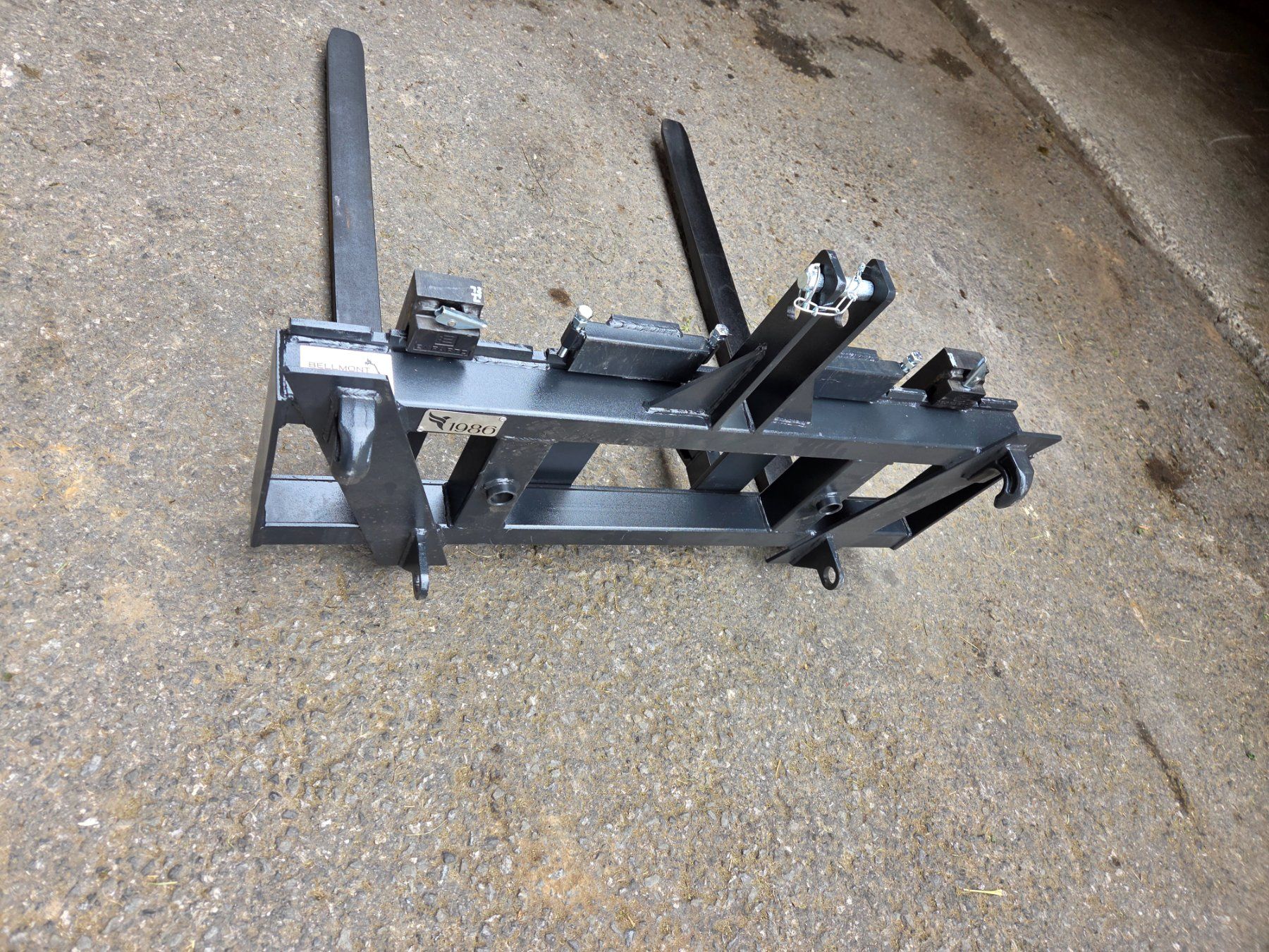 Chargeur de ferme: Palettengabel/3-Punkt Adapter – Neuf (Voir description) à Unteriberg par Prinz011 5