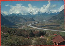 TRIESENBERG Rheintal mit Schweizer Berge