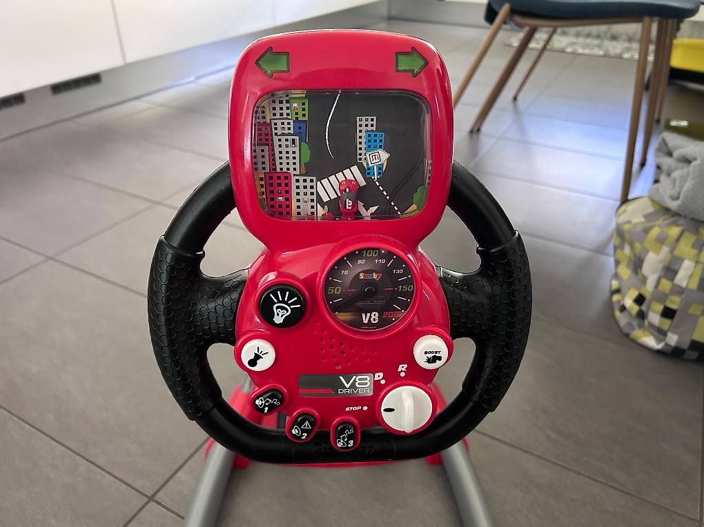 Smoby Jouets: Smoby Pilote V8 Driver – Neuf (Voir description) à Fully par submedia 1