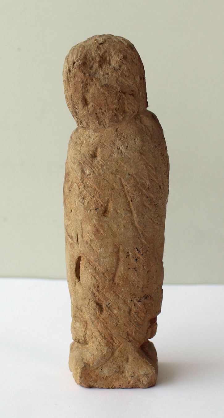 Statuette: Religiöse handgeschnitzte gotische Figur Paulus Sandstein – Usato da Zürich venduto da Auctionata 4