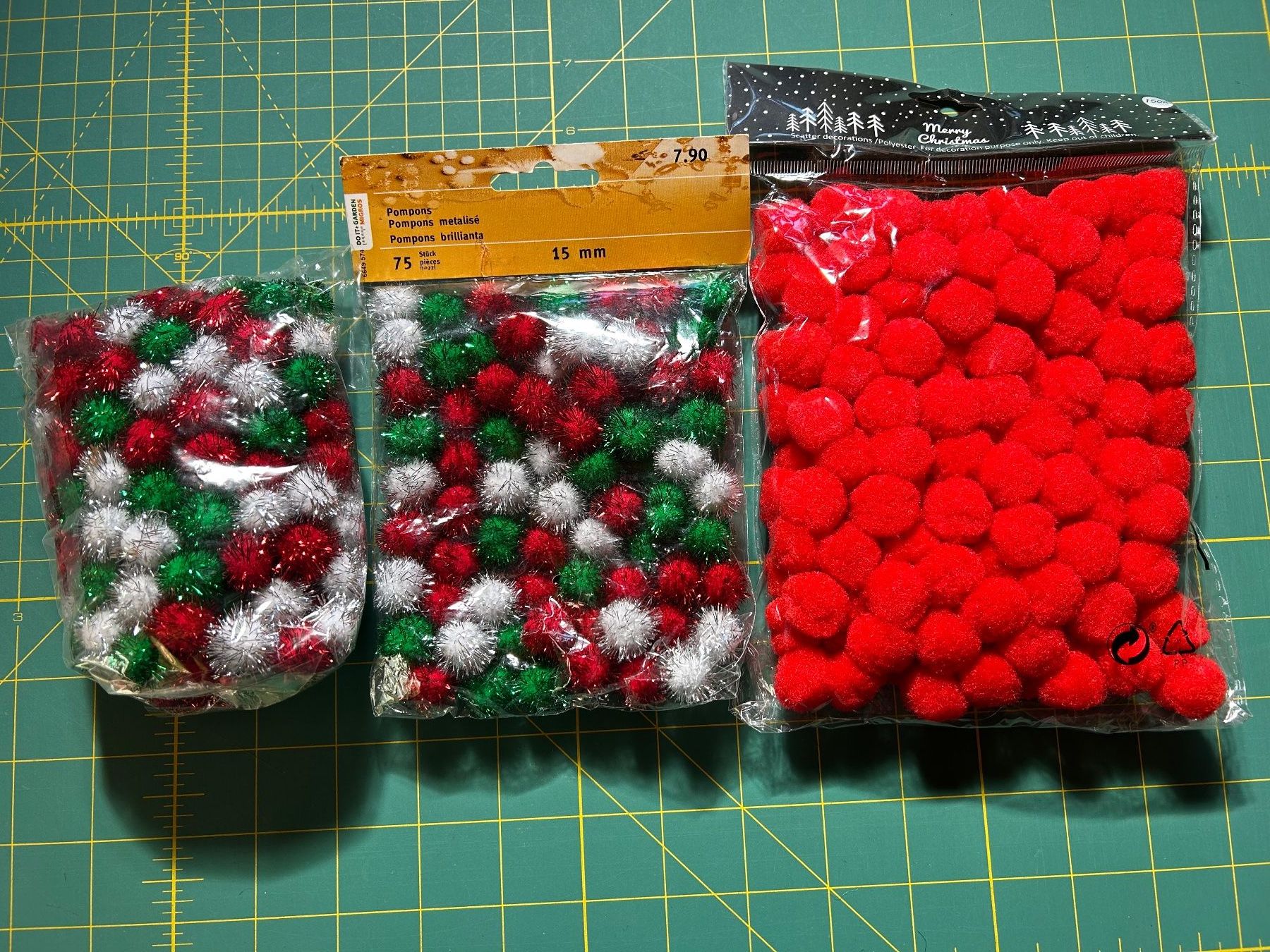 Kit bricolage: Lot de pompons 15mm – Nuovo e nell'imballaggio originale da Bouveret venduto da sev_qj7l