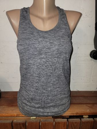 Sportshirt, Tanktop, H&M Sport, atmungsaktives BH-Shirt