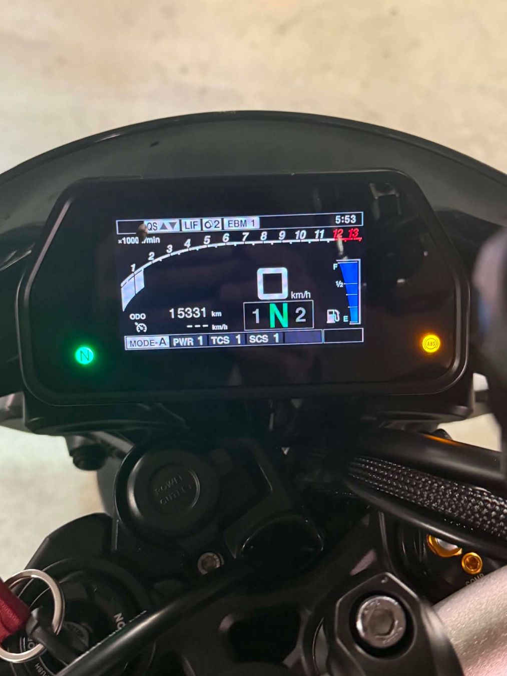 Yamaha Strasse: YAMAHA MT-10 ABS – Gebraucht aus Aarberg von Oldboy 3