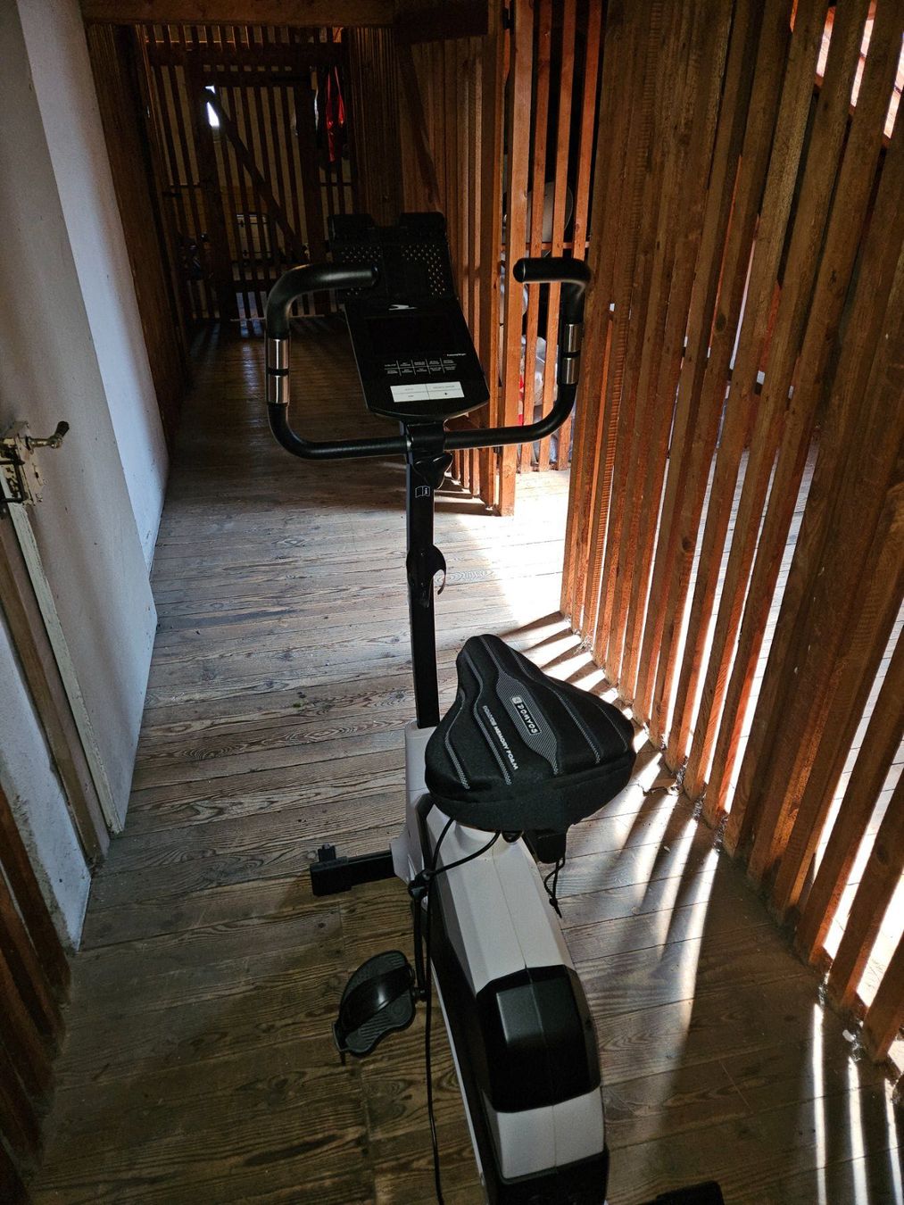 Decathlon Vélos d'appartement: Cyclette Domyos Decathlon – D'occasion à Zürich par sim_7bxr 1