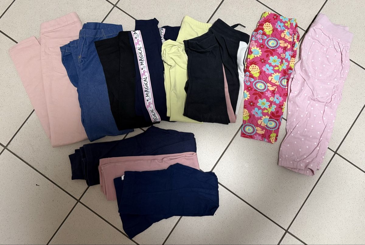 Lotti & Set di vestiti: Riesiges Kleiderpaket Gr 122 – Usato da Seltisberg venduto da Oreganon 3