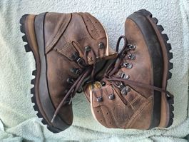 Meindl Borneo 2 MFS Wanderschuhe, Gr. 38, Sohle 24,7cm
