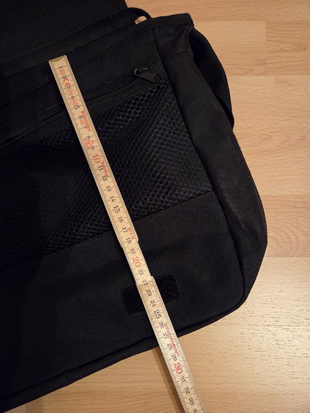 Taschen: Umhängetasche grau schwarz – Gebraucht aus Wauwil von seriously3 8