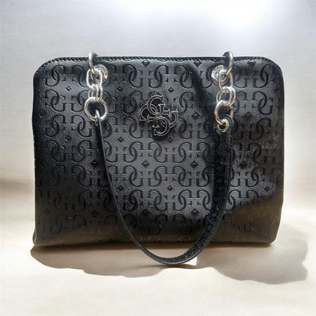 GUESS Damen Handtasche Schwarz – neuwertiger Zustand