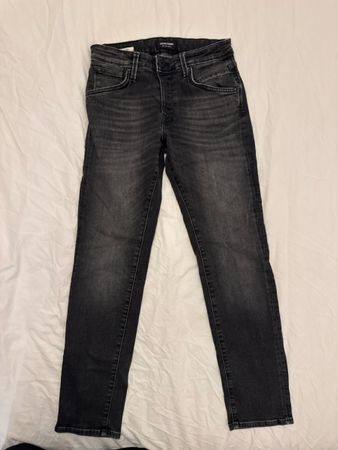Jean slim noir Jack&Jones, taille 28/30, comme neuf!