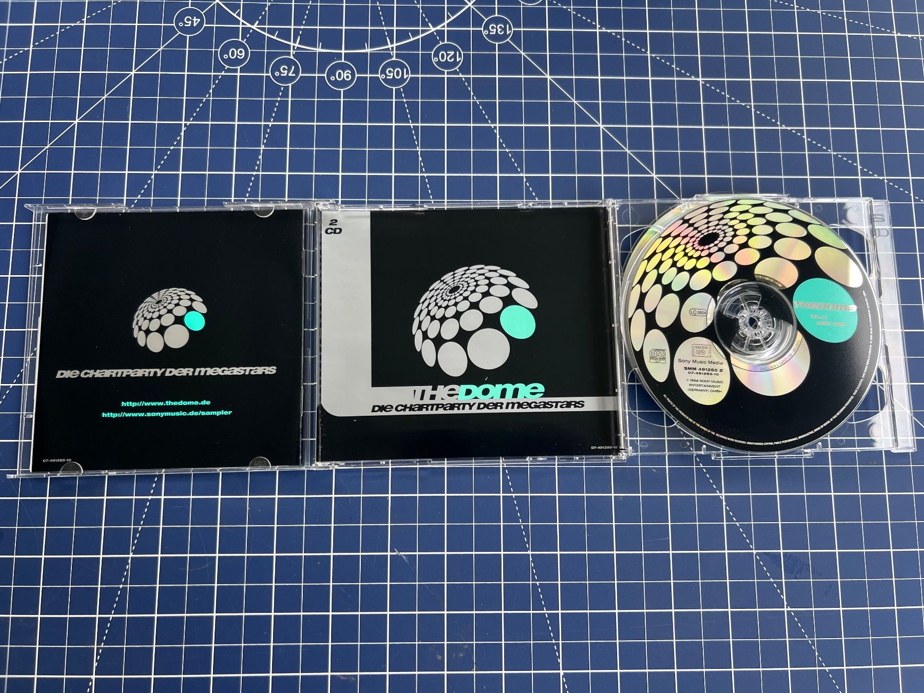 CD: Various – The Dome Vol. 6 – Usato da st.gallen venduto da sophiephie 2