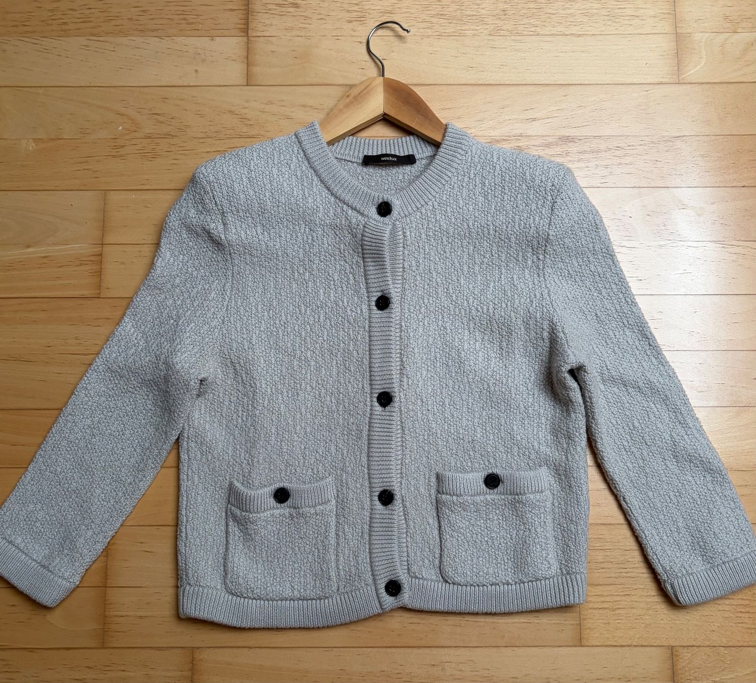 Windsor Jacken: Kurze Windsor Wolle Strickjacke Gr.36 – Gebraucht aus Unterägeri von Jutka_04 2