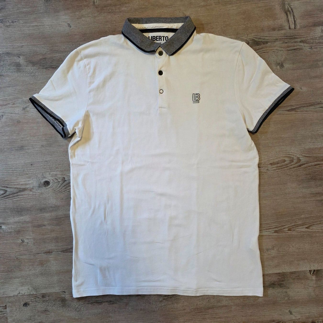 Polo-Shirts: Polo manches courtes – Gebraucht aus Porrentruy von Nos_petites_affaires