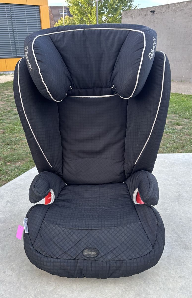 Britax Römer Seggiolini per auto: Römer Autositz 15-30kg – Usato da Niederglatt ZH venduto da Doebeli1