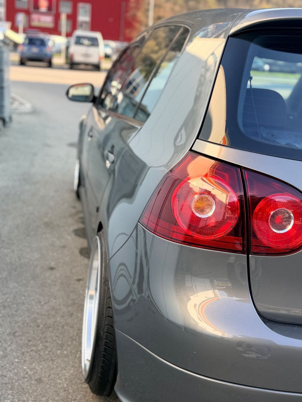 VW Automobili: VW Golf 5 GTI R32 Optik – Usato da Glis venduto da EGZON100 5
