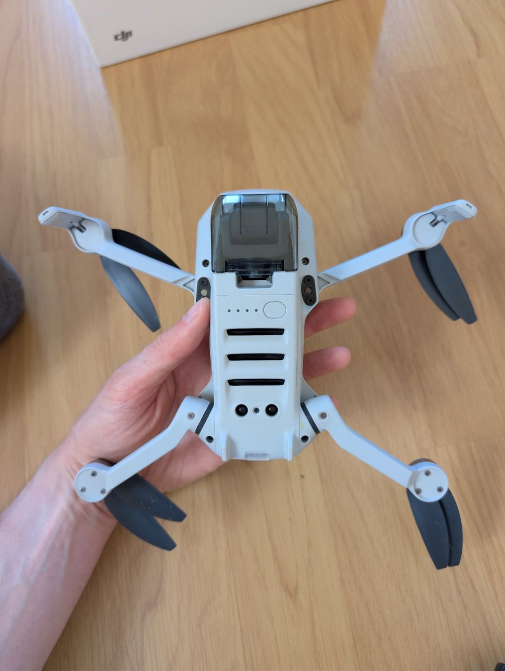 DJI Modellismo RC: Drone DJI Mavic Mini Fly More Combo avec accessoires – Usato da Reconvilier venduto da YSK7 2