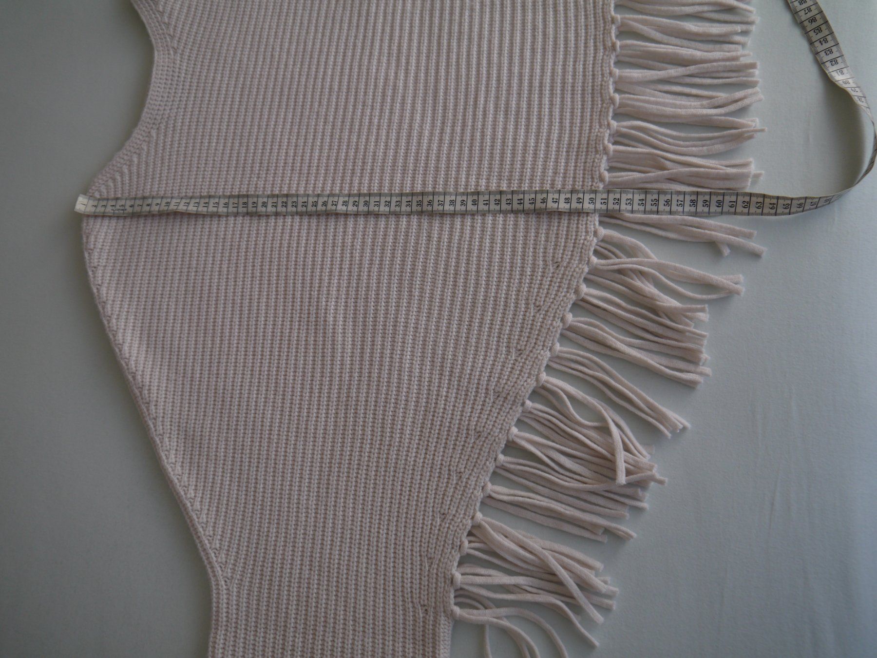Pulls & Sweat-shirts: Herzensangelegenheit Pullover – D'occasion à Hagendorn par Blaf 4
