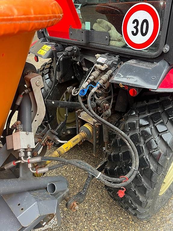 Trattori: Yanmar YT235 Tracteur Traktor – Usato da neuchatel venduto da Ewan13 3