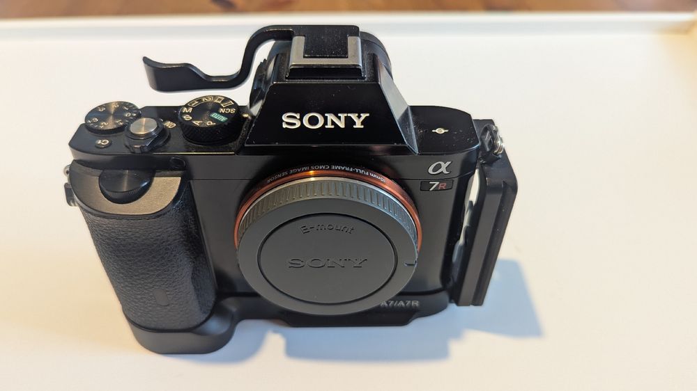Sony Alpha 7R (Gebraucht) in Steinmaur für CHF 222 – mit Lieferung auf ...