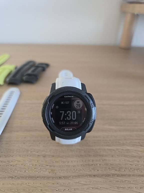Smartwatch: Garmin Solar Instinct S 40mm – Gebraucht aus Buch am Irchel von Jimisky1974 2