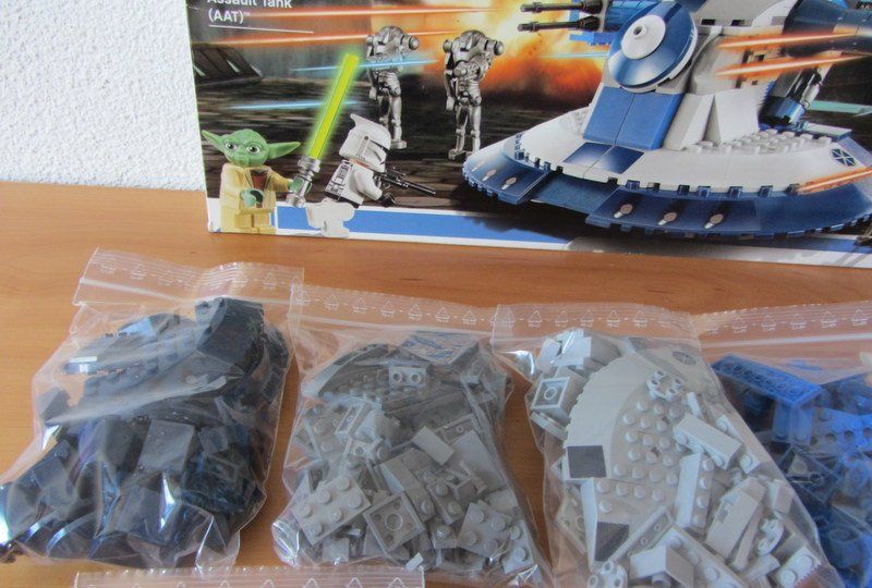 Lego Kit di costruzioni: LEGO Star Wars 8018 " AAT " – Usato da Kreuzlingen venduto da Han-Solo-68 5