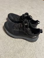 Laufschuhe 38