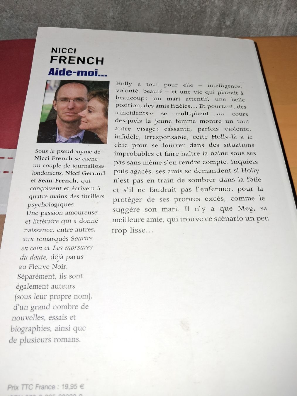 Libri: Nicci French Aide-moi... – Usato da Le locle venduto da juliensaran 1