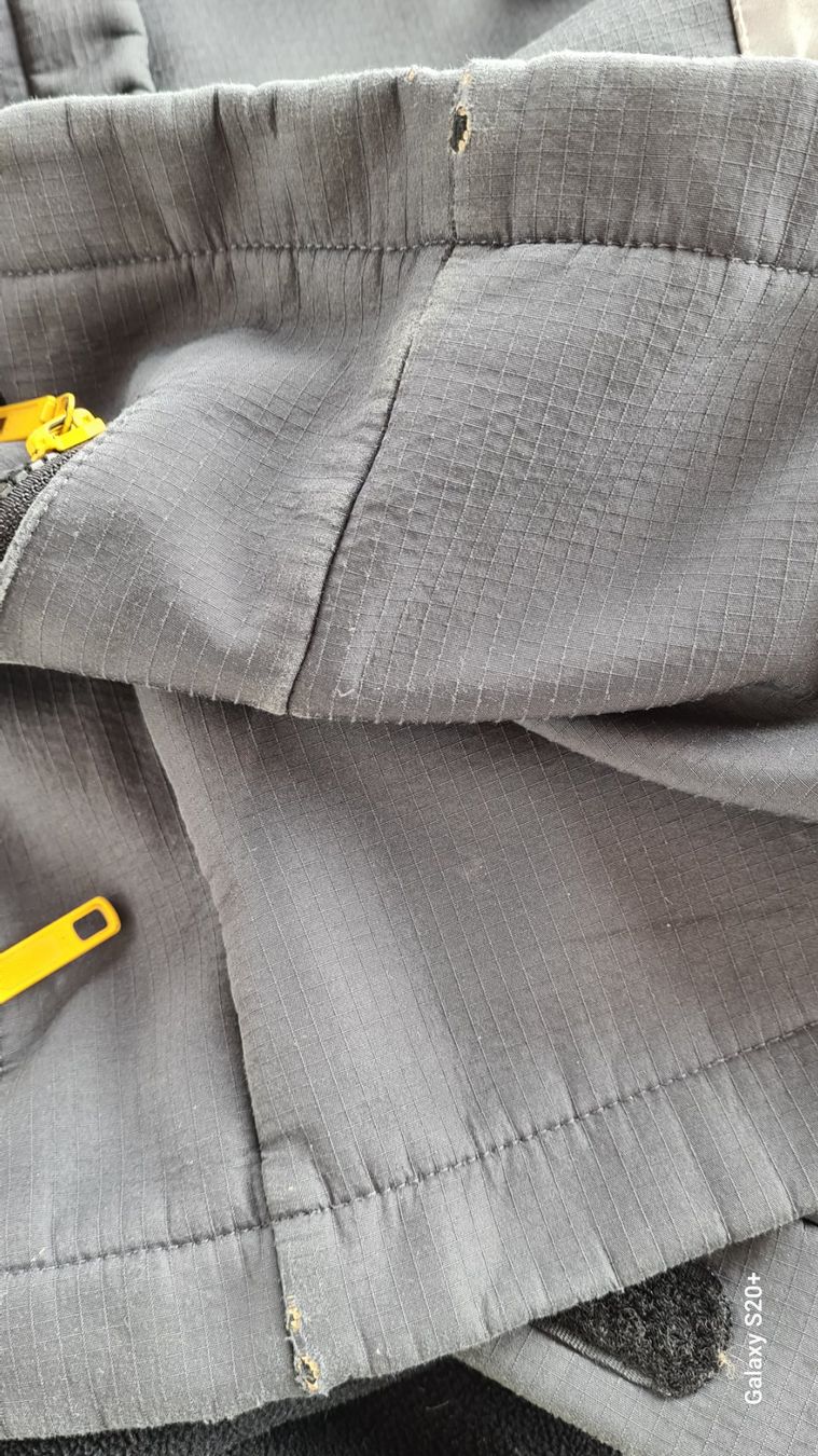 Gilet & Giacche: Jacker oder Gilet - Ärmel abnehmbar Original Post 46 - 48 – Usato da Aldesago venduto da ant_zk5q 5