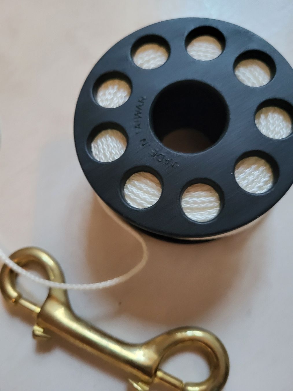 Tauchflaschen: Taucher Spool mit Haken Messing neuwertig – Neu (gemäss Beschreibung) aus Péry von jac_27q5 1