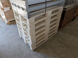 7x Europaletten weiss – ideal für DIY, Möbel & Deko