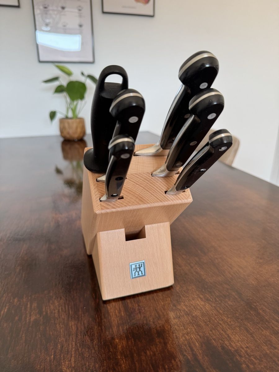 Zwilling Coltelli: ZWILLING Professional S Messerset – Usato da Reiden venduto da _Trilex_