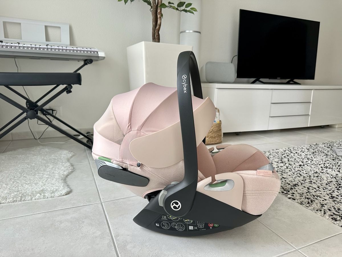 Cybex Seggiolini per auto: Cybex Cloud T i-Size - Peach Pink (Plus) – Usato da Walchwil venduto da r.stf 2