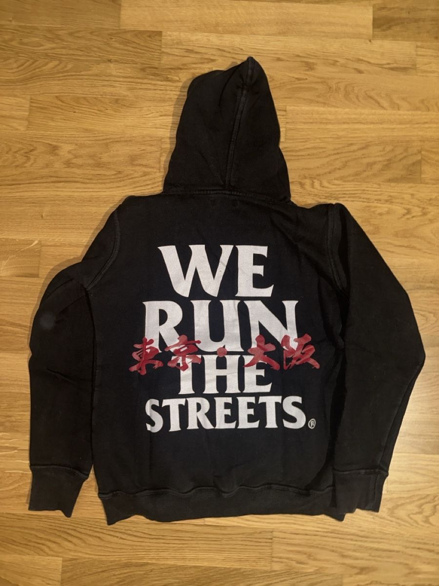 Pullover & Sweatshirts: schwarze Hoodie Gr. M  – Gebraucht aus Dübendorf von SpyridoulaT 2