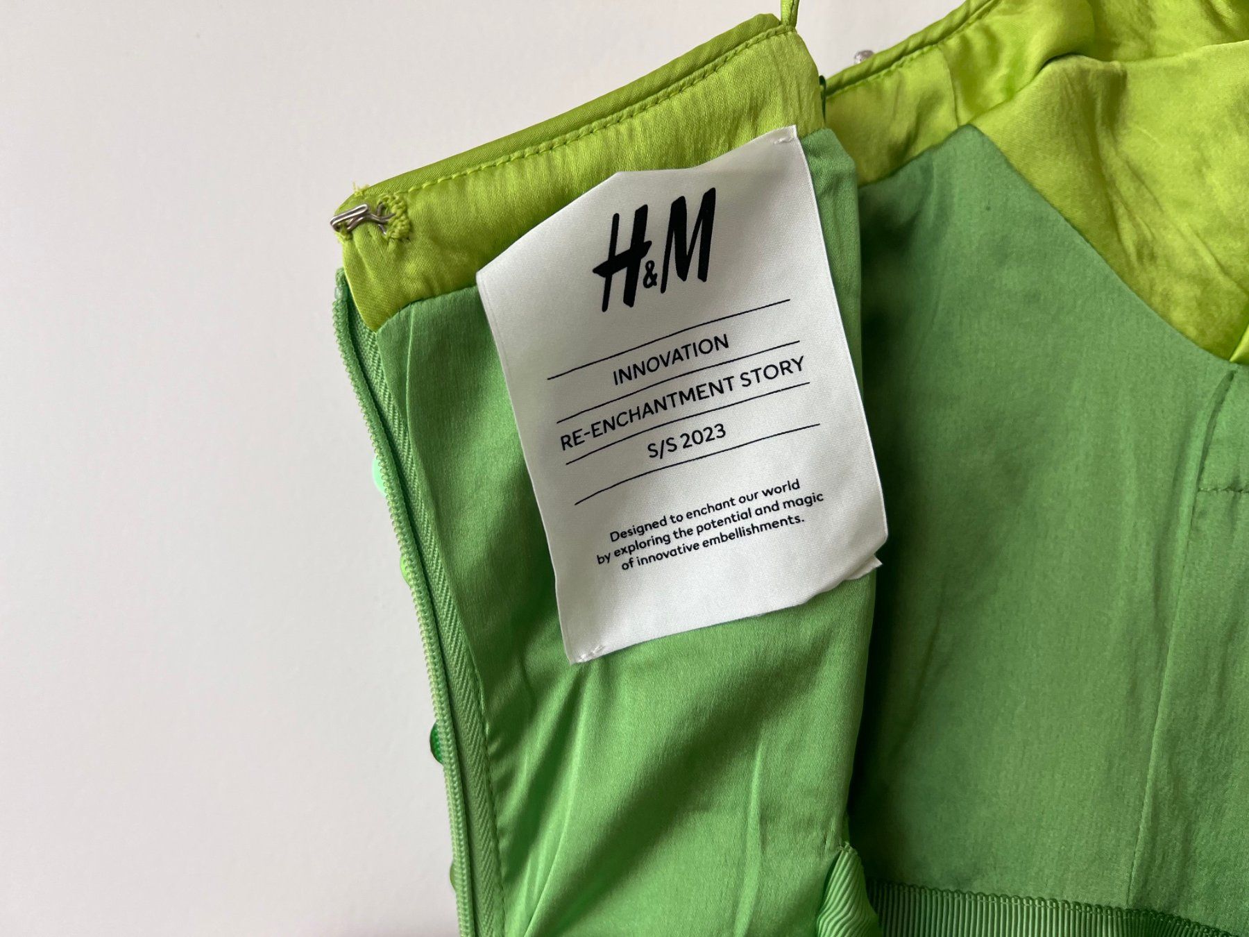 H&M Kleider: Glitzer-Kleid, Gr. S – Gebraucht aus Kilchberg ZH von srs_qlx7 3