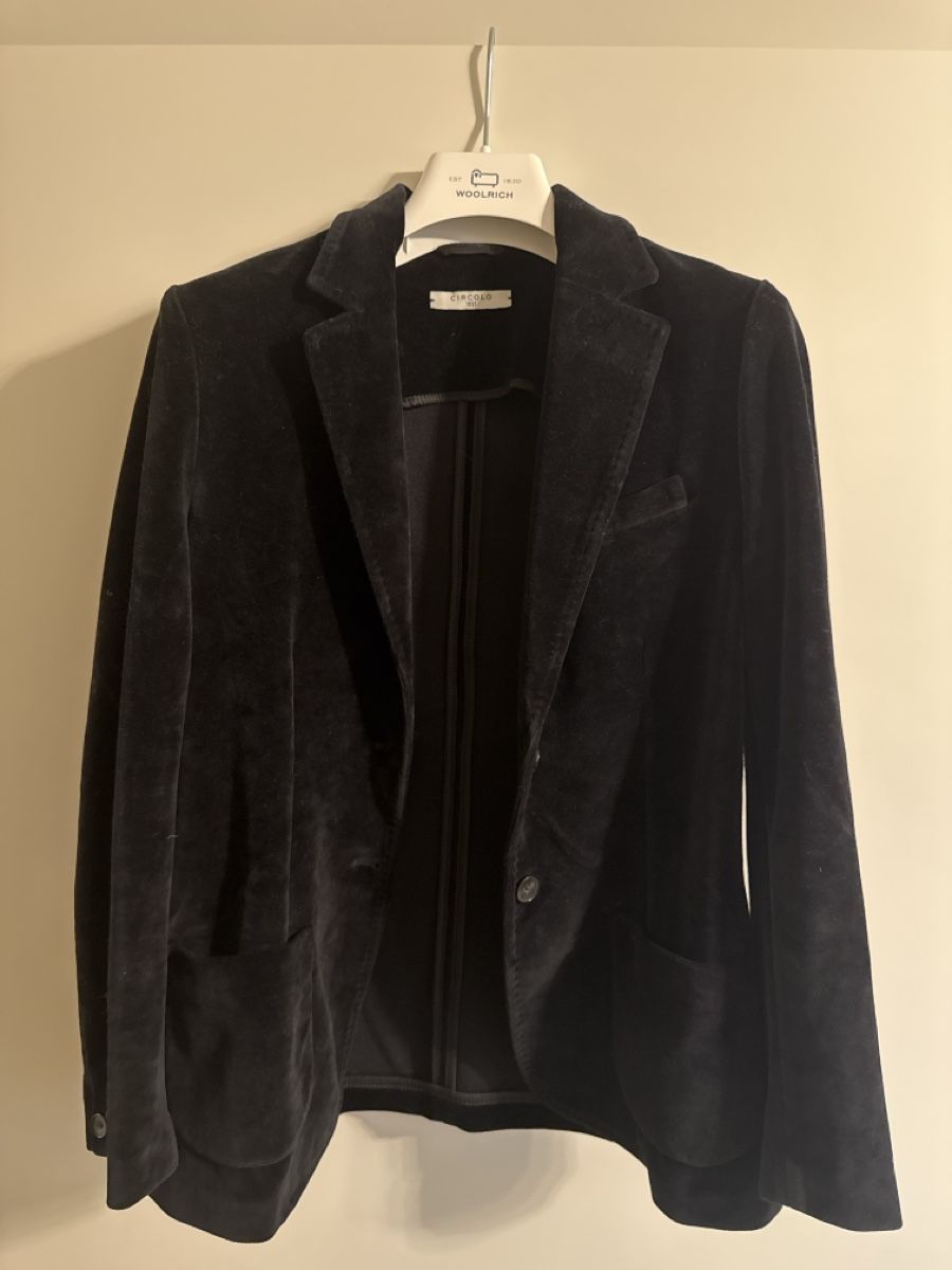 Circolo Vestes: Schwarzer Samt-Blazer Gr. 44 – D'occasion à Zürich par SEDRAEN