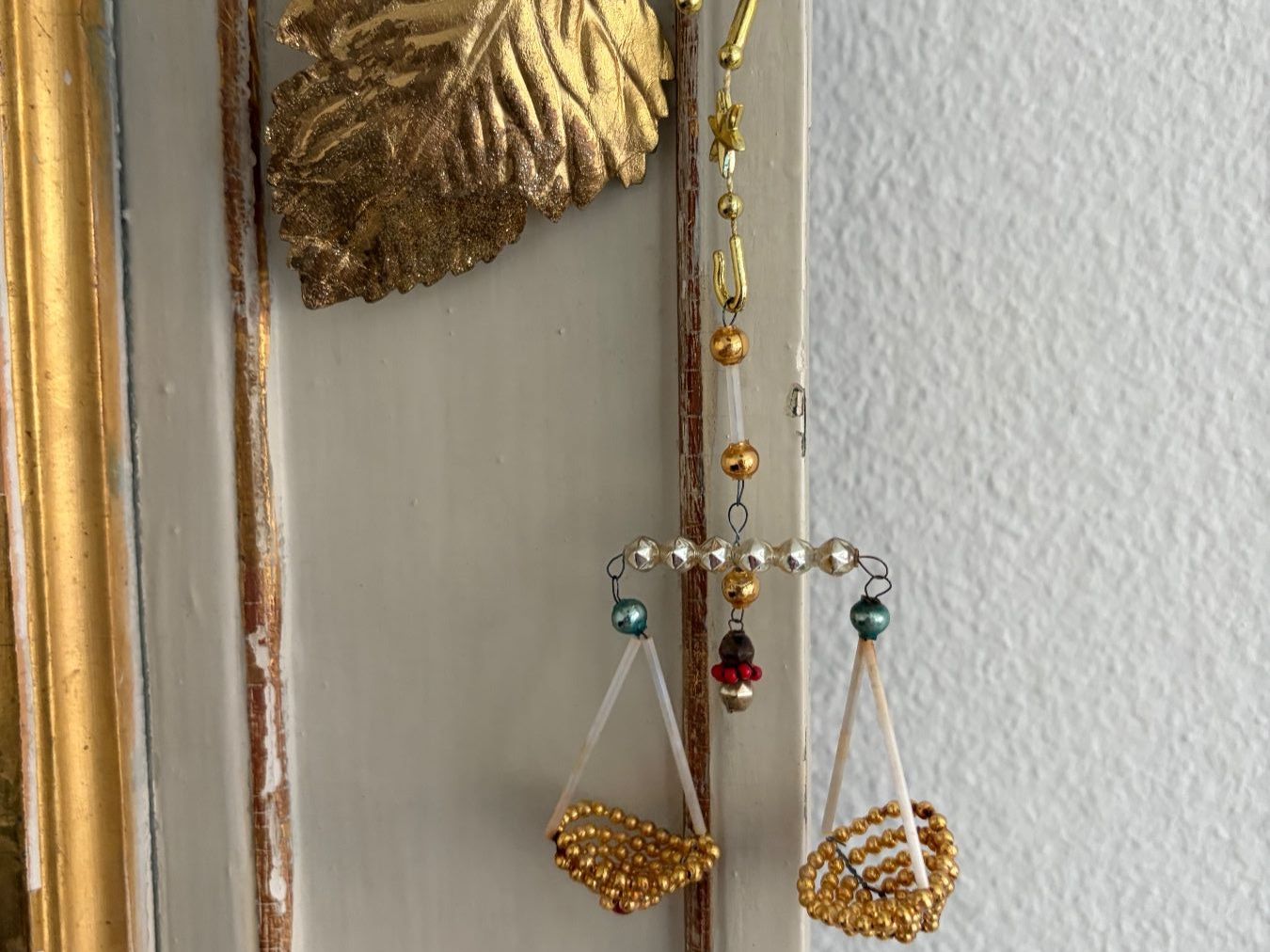 Gablonzer Tutte le decorazioni: Christbaumschmuck Waage Gablonz – Usato da Luzern venduto da Lampion 1