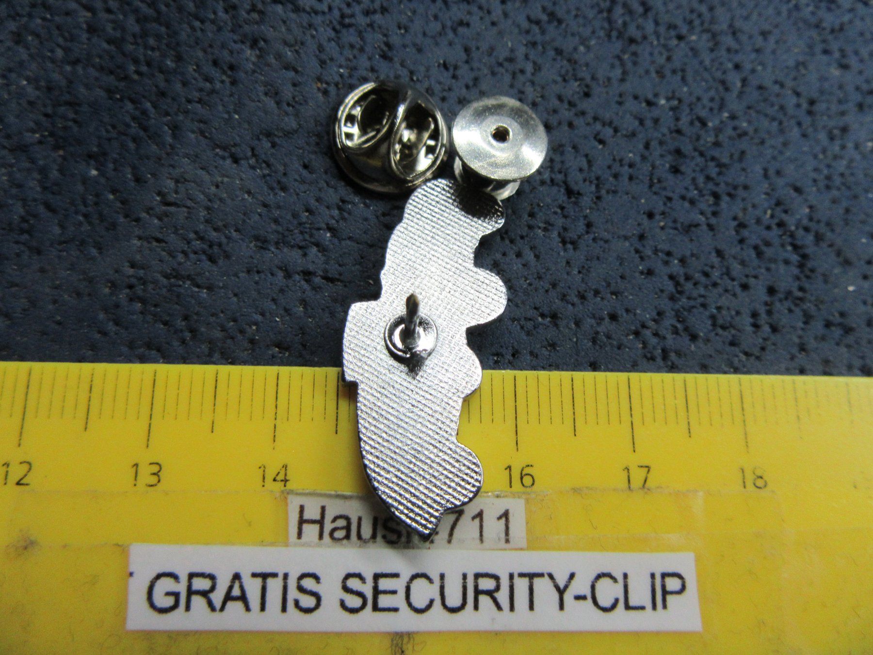 BMW Plaketten & Abzeichen: BMW 328 ROADSTER AUTO PIN ENAMEL MIT SECURITY-CLIP – Gebraucht aus Ettingen von Hausi4711 2