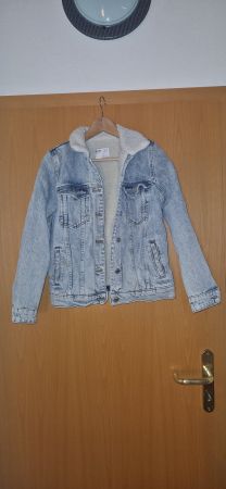 Schöne Jacke von Bershka S