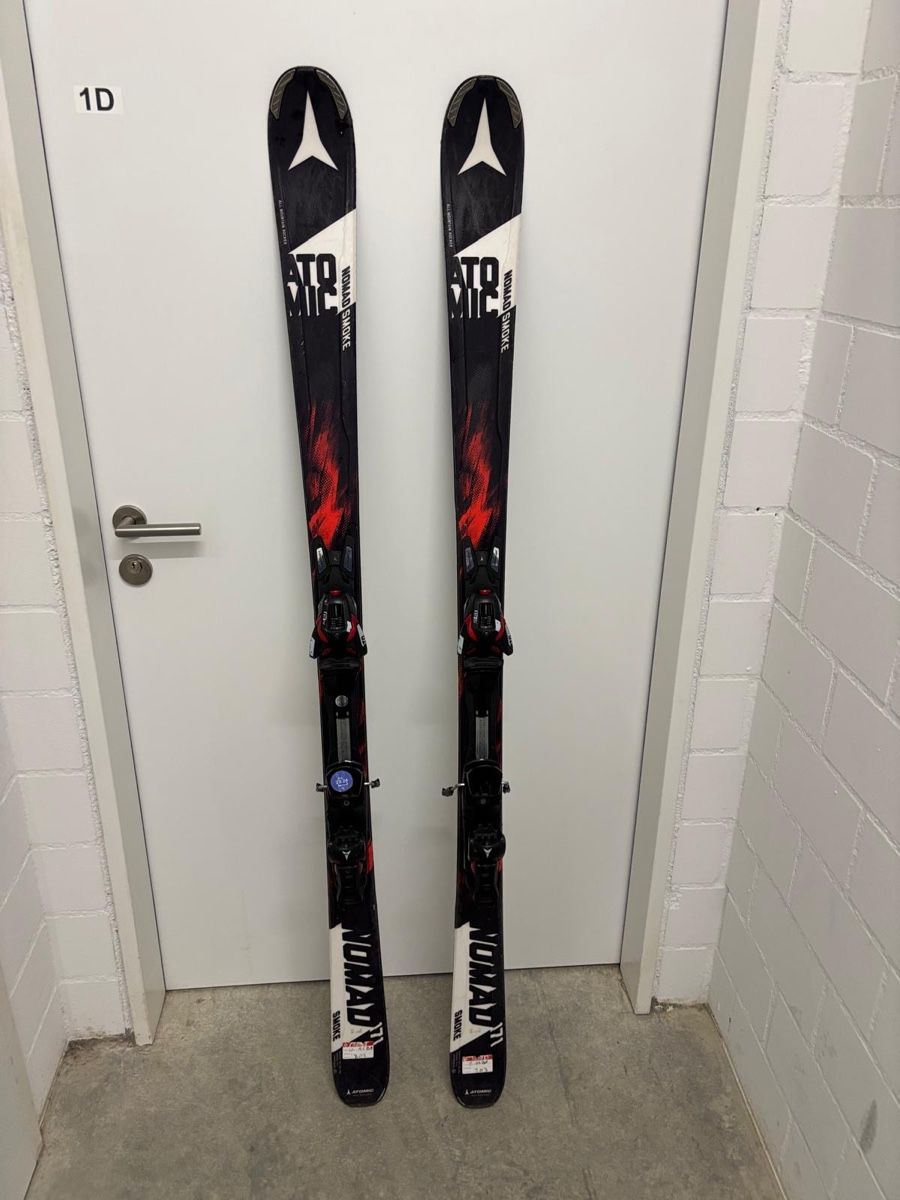Atomic Skis: Atomic Nomad Smoke Ski 171cm – Gebraucht aus Forch von hug_27y5