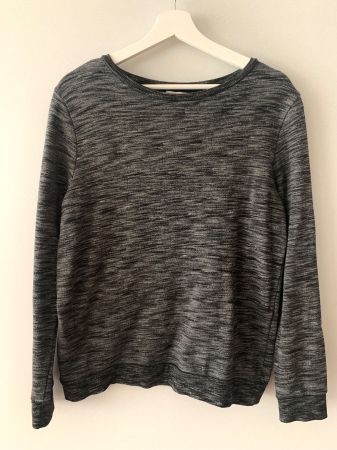 Pullover / Sweatshirt Grau