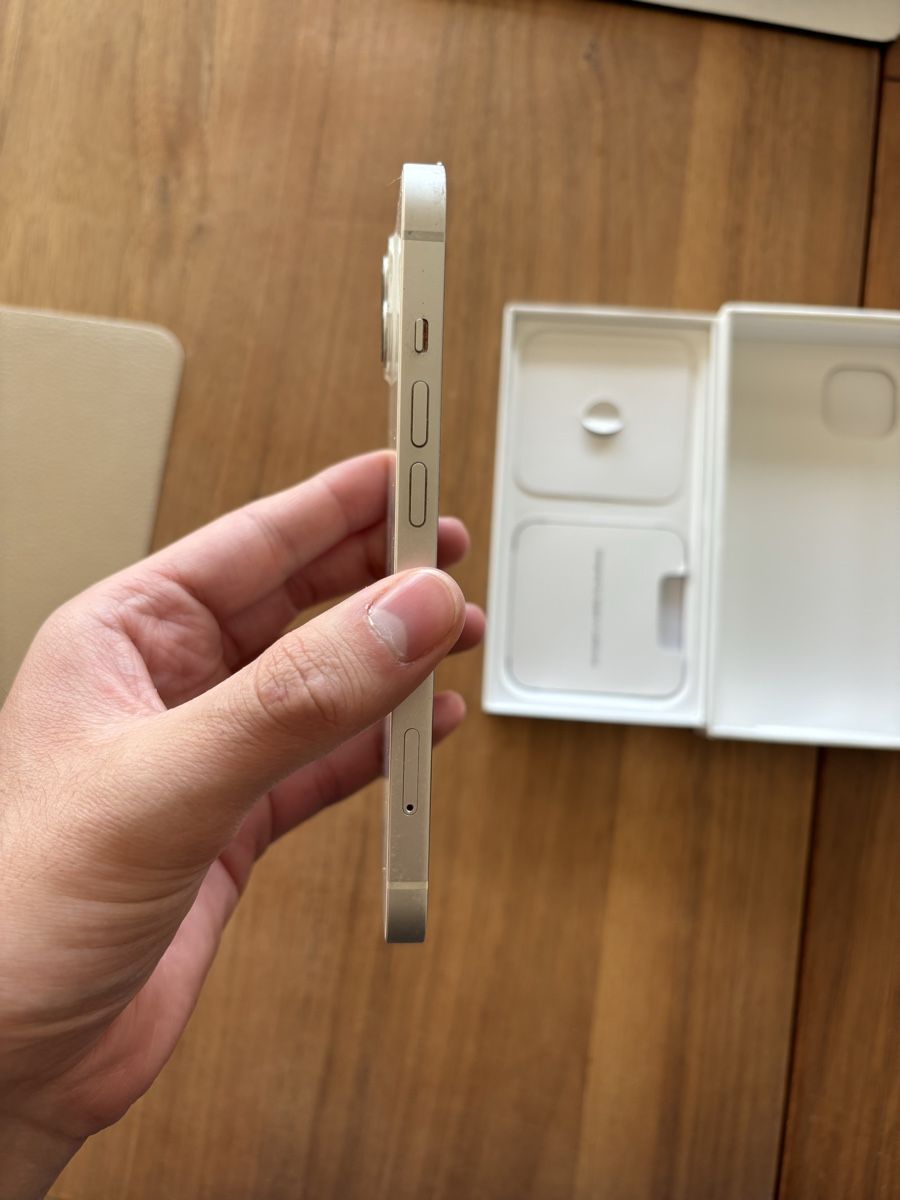 Apple Handys / Smartphones: iPhone 13 128 GB Weiss – Gebraucht aus St-Prex von ale_fyz6 2